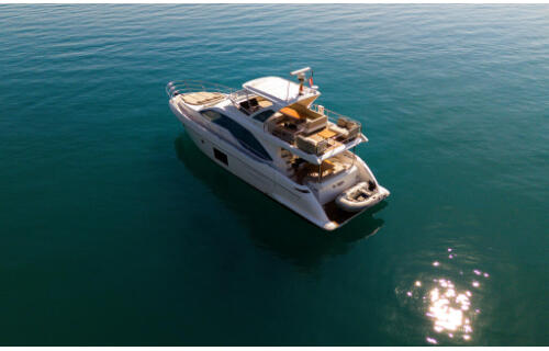 Azimut 55 Be Happy