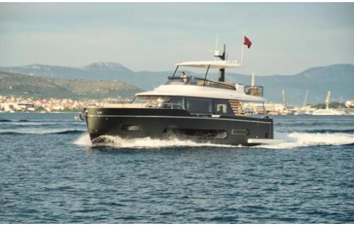Azimut Magellano 60 Amparito XIII