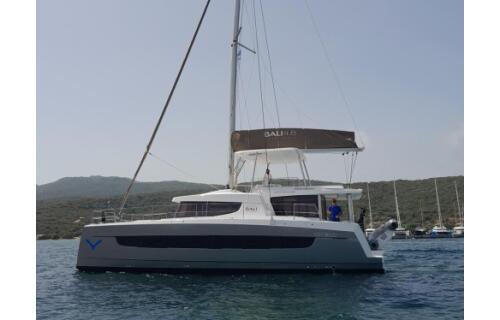 Bali 4.8 Physeter