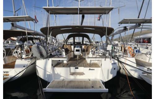 Bavaria C38 Style Amore