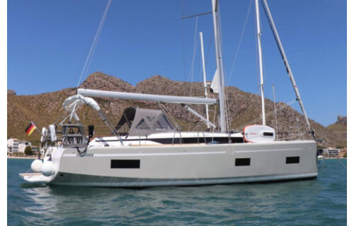 Bavaria C38 Levante