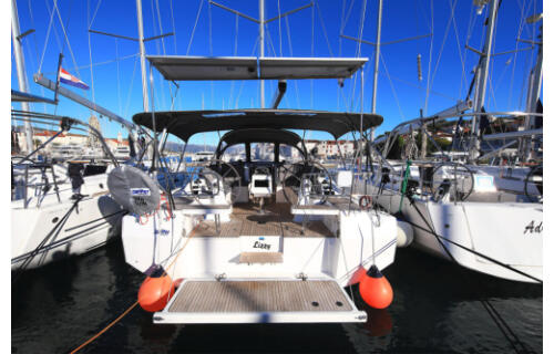 Bavaria C42 Style Lizzy