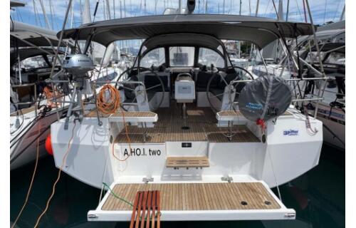 Bavaria C42 A.HO.I. two