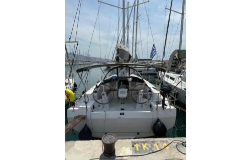 Bavaria C42 Leopard