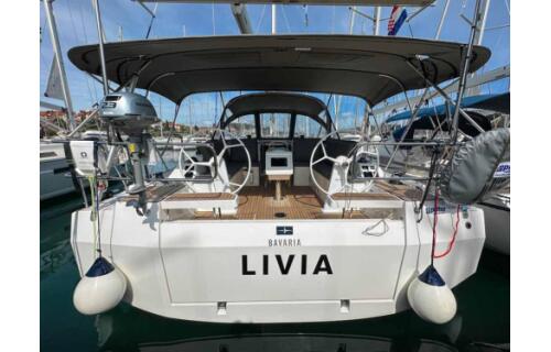 Bavaria C42 Livia