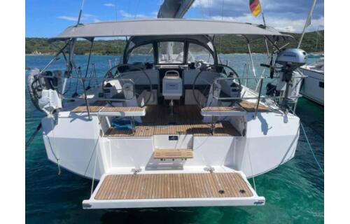 Bavaria C42 Paella