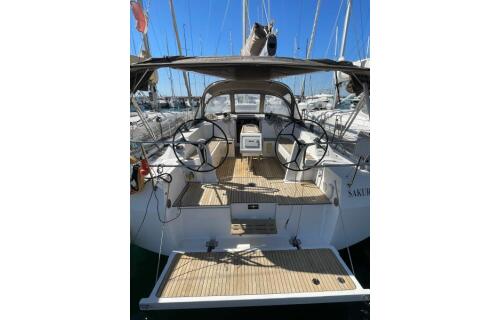 Bavaria C42 Sakura J