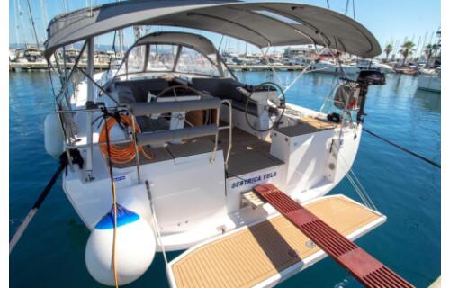 Bavaria C46 Sestrica Vela