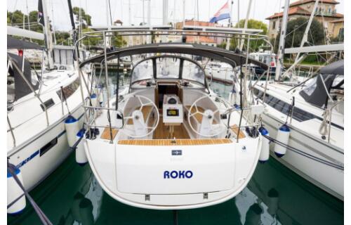 Bavaria Cruiser 34 Style Roko