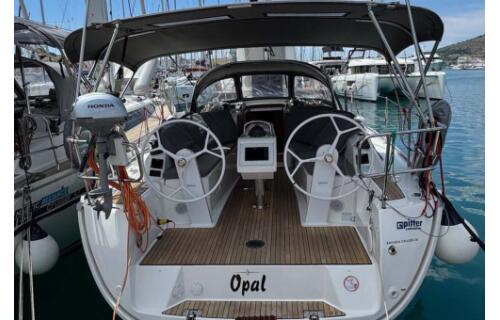 Bavaria Cruiser 34 Style Opal