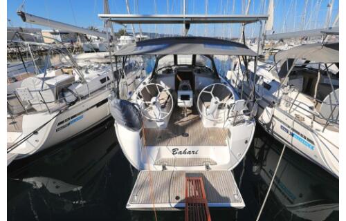 Bavaria Cruiser 37 Bahari