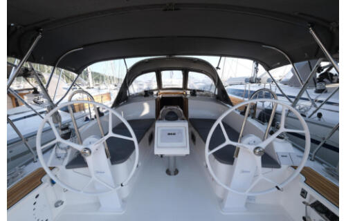 Bavaria Cruiser 37 Crush