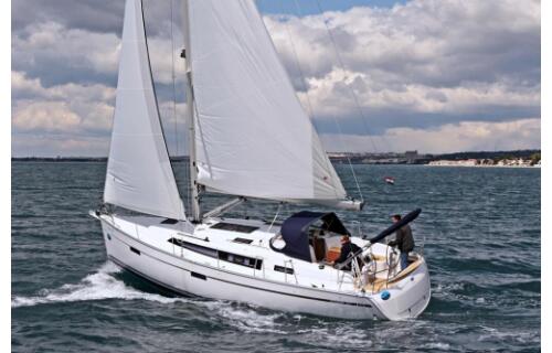 Bavaria Cruiser 37 Julia