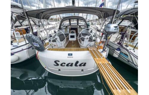 Bavaria Cruiser 37 Scala