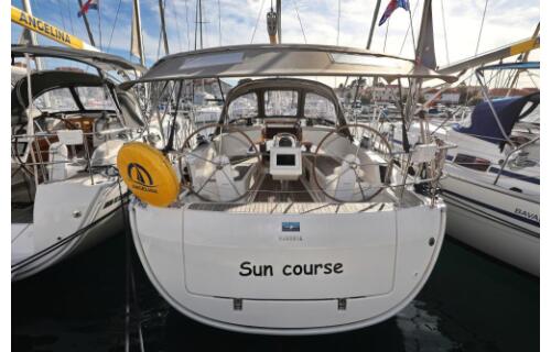 Bavaria Cruiser 37 Sun Course