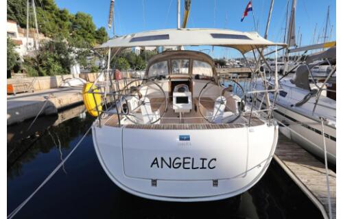 Bavaria Cruiser 37 Angelic
