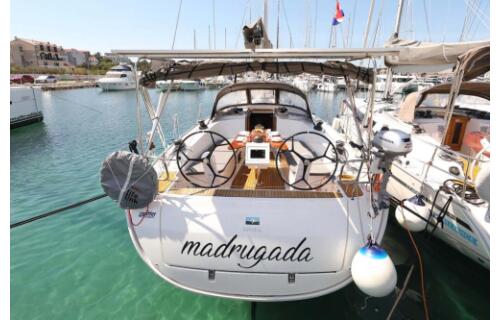 Bavaria Cruiser 41 Style Madrugada