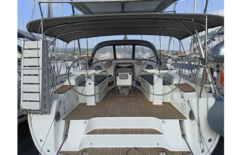 Bavaria Cruiser 45 Saffron
