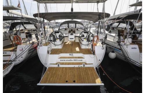 Bavaria Cruiser 46 Style Studio 963