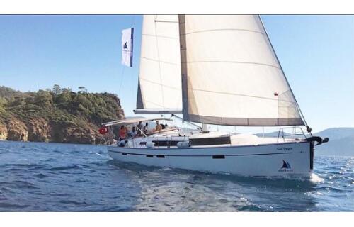 Bavaria Cruiser 46 Sail Vega