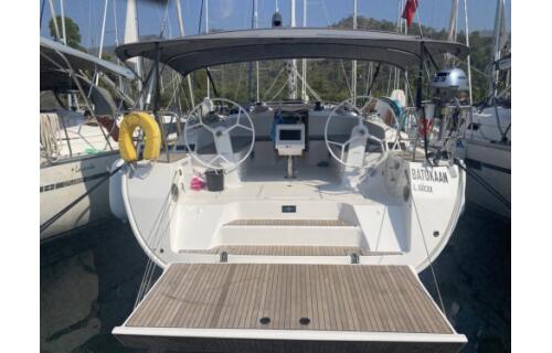 Bavaria Cruiser 46 Batukaan