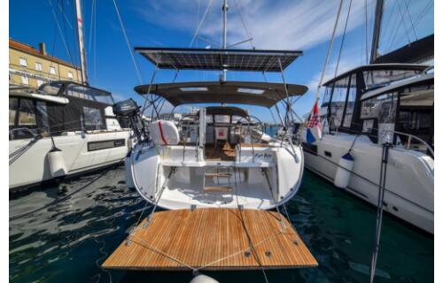 Bavaria Cruiser 56 Fat Boy