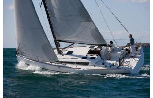 Dufour 360 GL Happy Planet