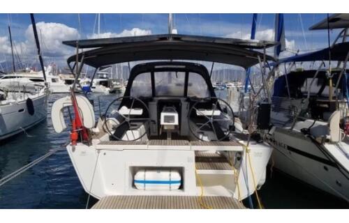 Dufour 360 GL Ares1