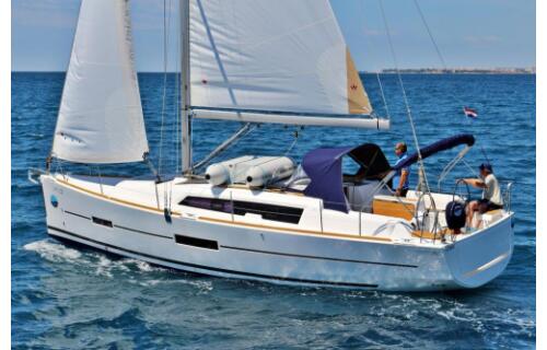 Dufour 382 GL Louise