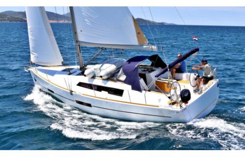 Dufour 382 GL Thelma