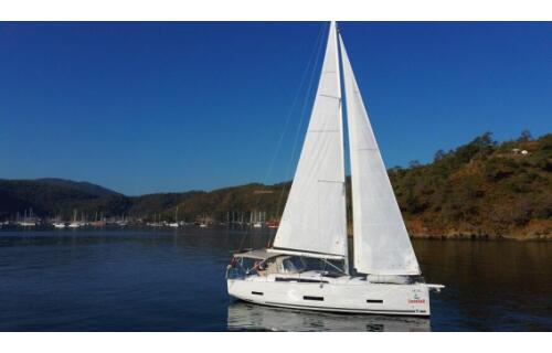 Dufour 390 La Luz