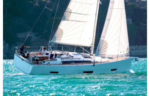Dufour 390 Dupina 23