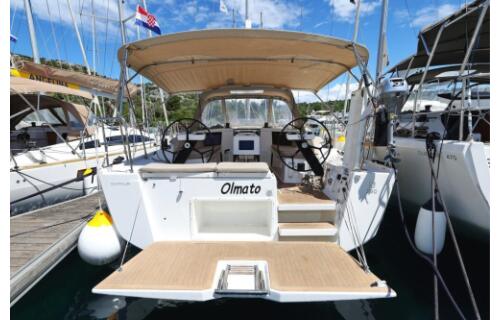Dufour 390 Olmato