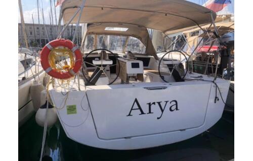 Dufour 390 Arya