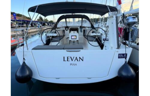 Dufour 430 GL Levan