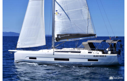 Dufour 470 Lucia