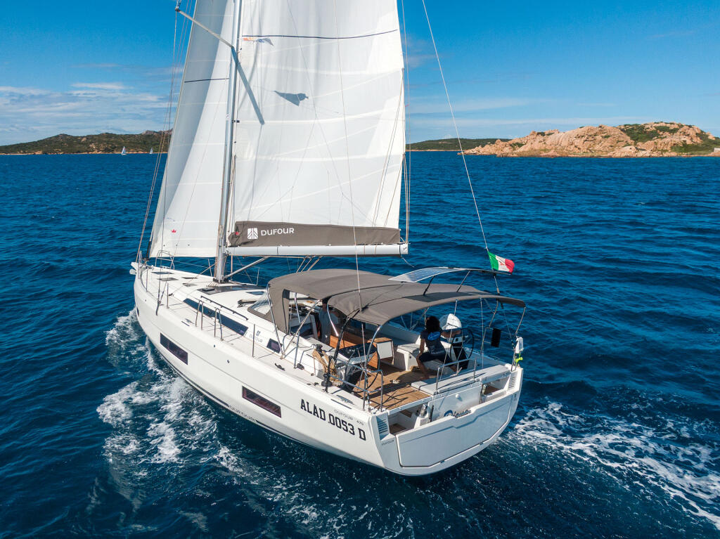 Dufour 470 Dione