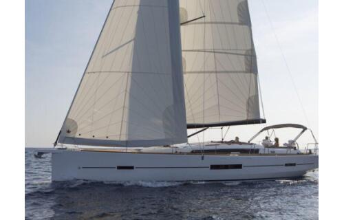Dufour 520 GL Moscow Mule