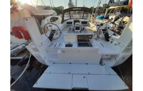 Dufour 530 Albus