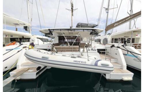 Fountaine Pajot Astrea 42 La Mula