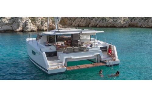 Fountaine Pajot Astrea 42 Rossa