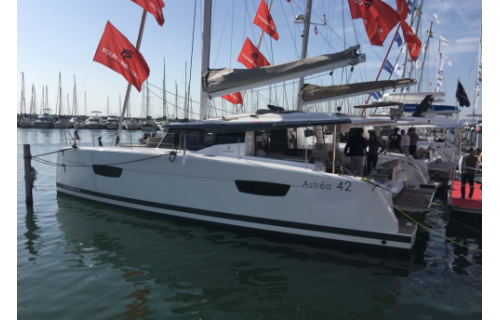 Fountaine Pajot Astrea 42 Harley Quinn
