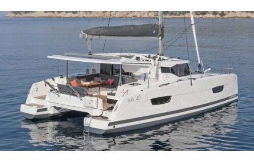 Fountaine Pajot Isla 40 Kebitree