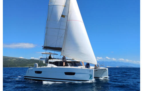 Fountaine Pajot Lucia 40 Luce