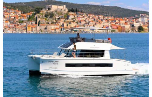 Fountaine Pajot MY 37 Mon Ami