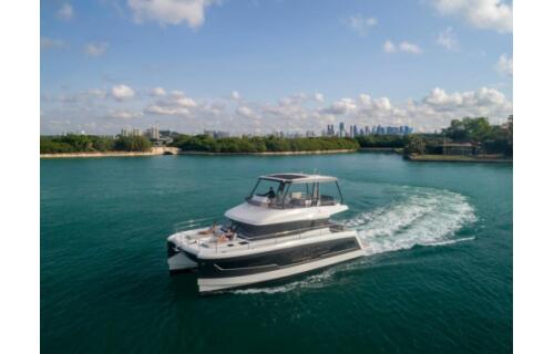 Fountaine Pajot MY5 Mala