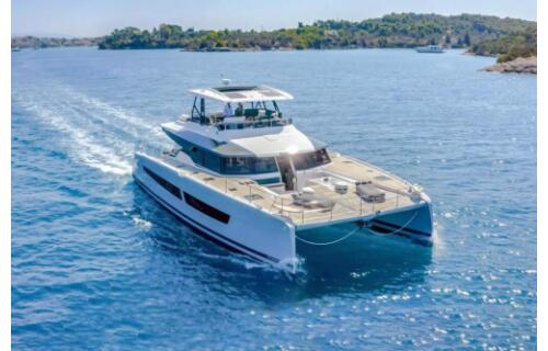 Fountaine Pajot Power 67 D2