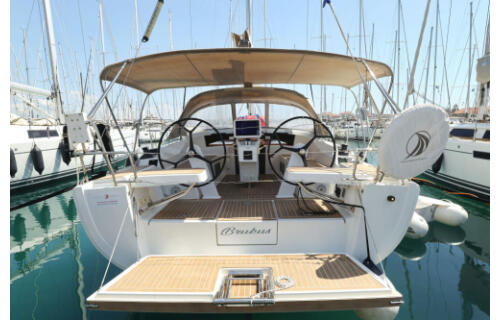 Hanse 388 Brukus