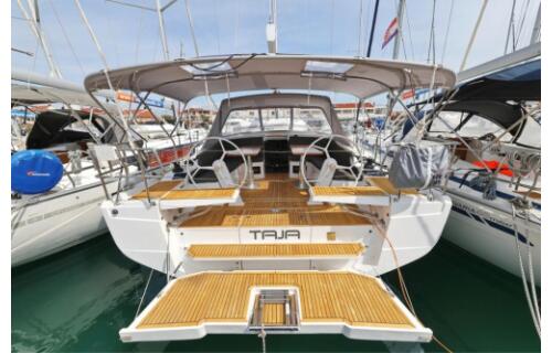 Hanse 410 Taja