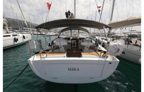 Hanse 458 Mika